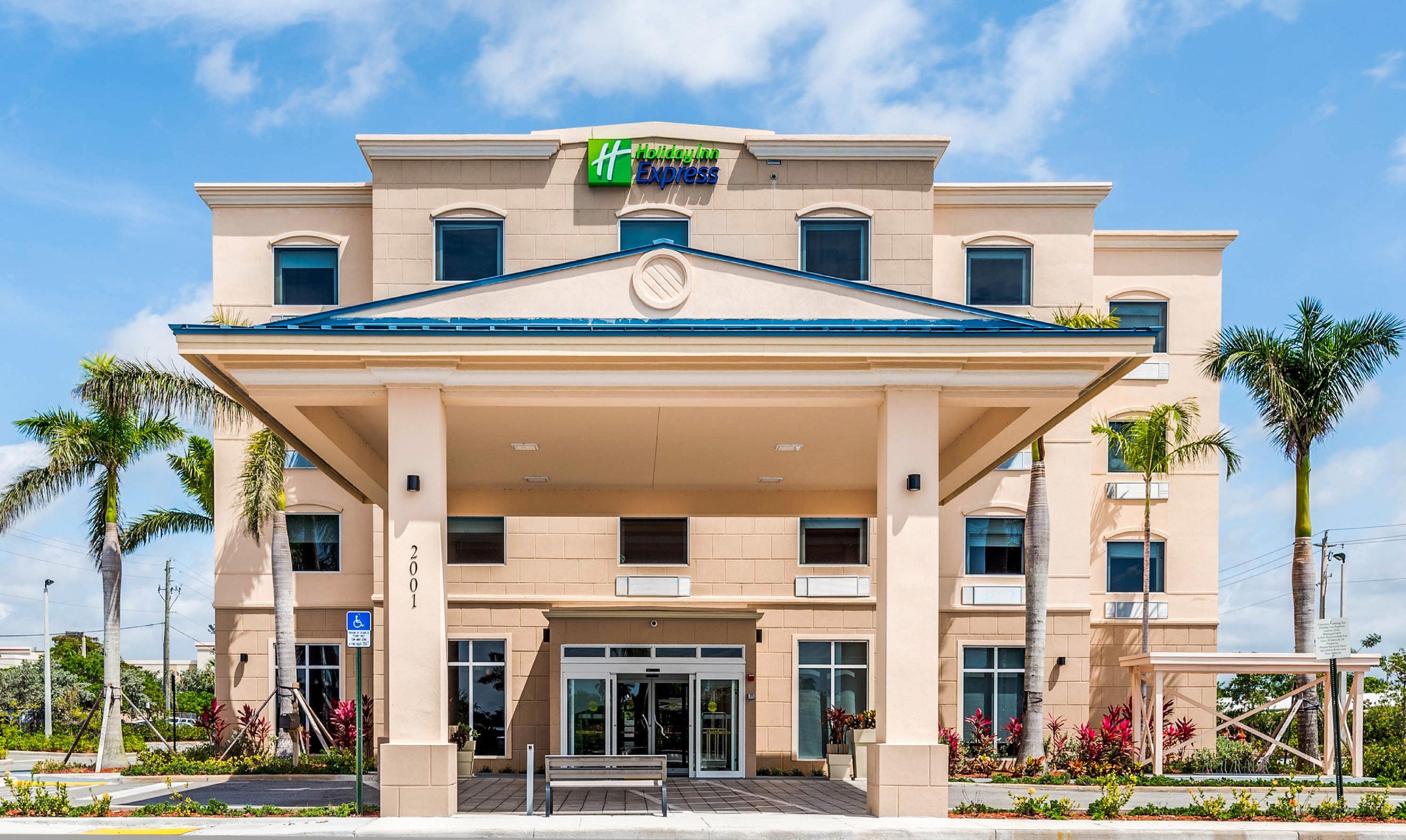 Holiday Inn Express & Suites Boynton Beach West By Ihg Dış mekan fotoğraf