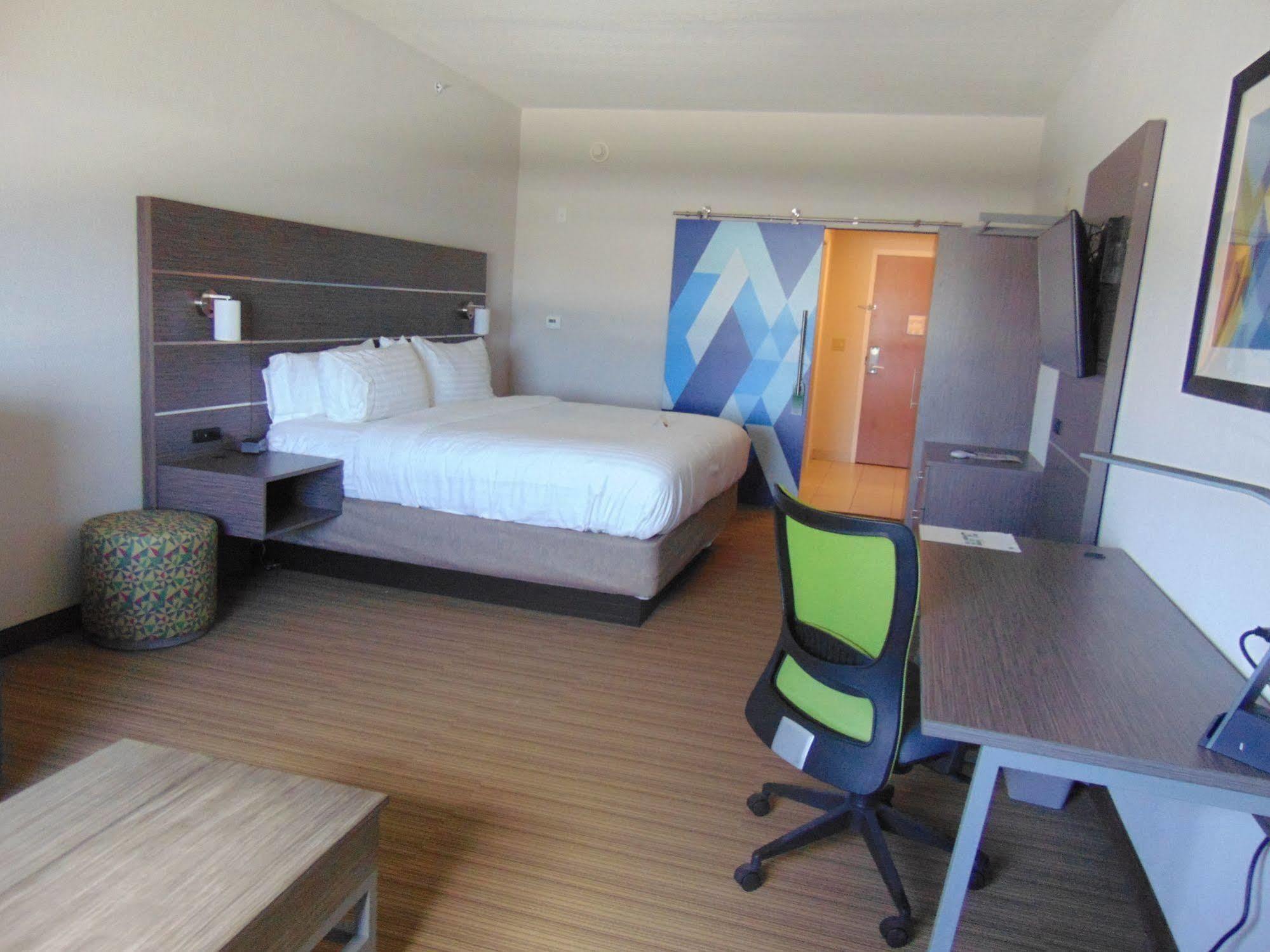 Holiday Inn Express & Suites Boynton Beach West By Ihg Dış mekan fotoğraf