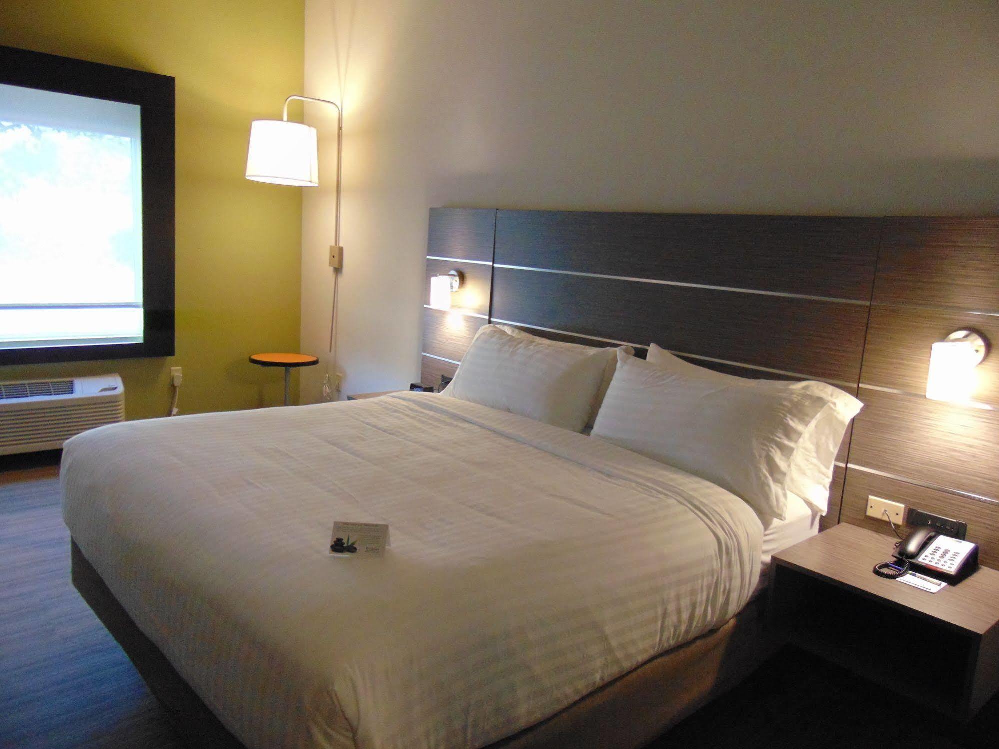 Holiday Inn Express & Suites Boynton Beach West By Ihg Dış mekan fotoğraf
